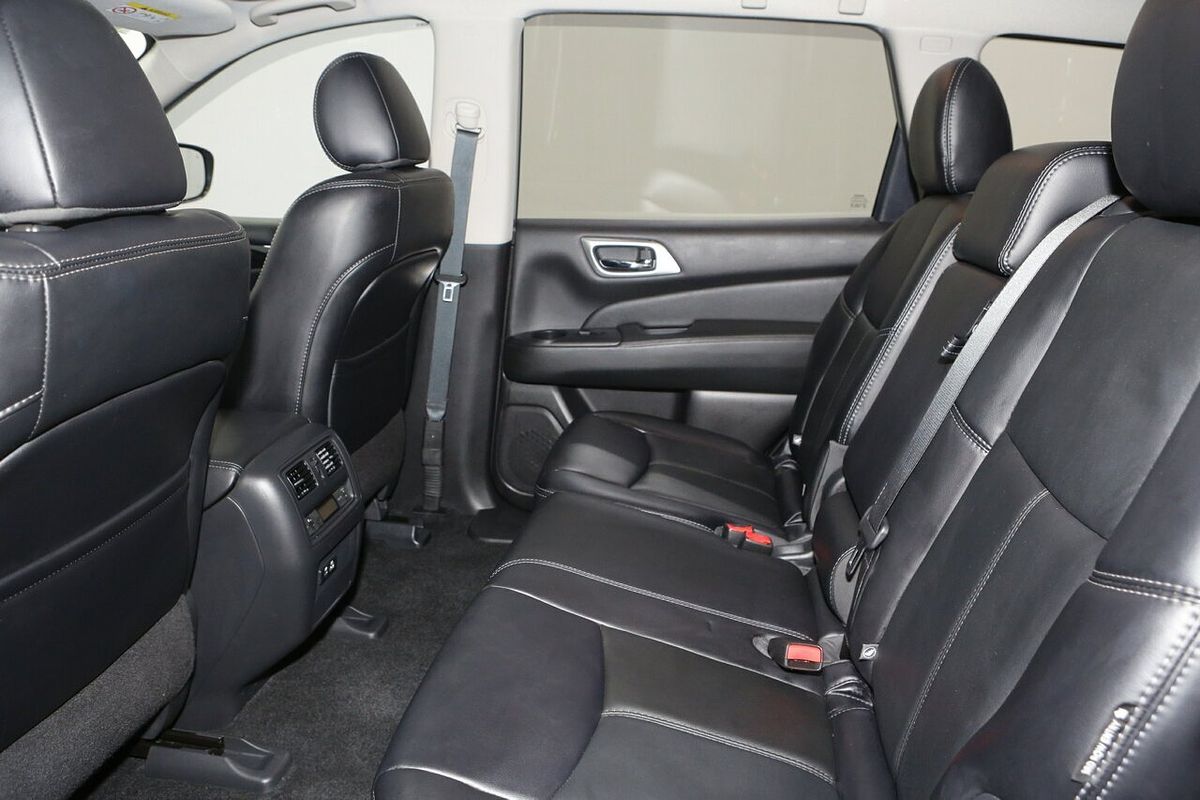 2019 Nissan Pathfinder ST-L R52 Series III