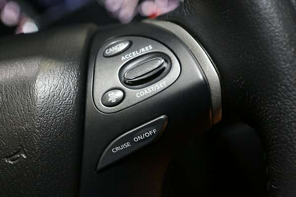 2019 Nissan Pathfinder ST-L R52 Series III