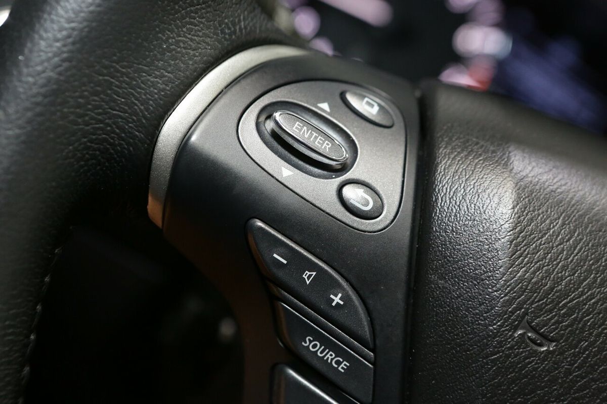 2019 Nissan Pathfinder ST-L R52 Series III