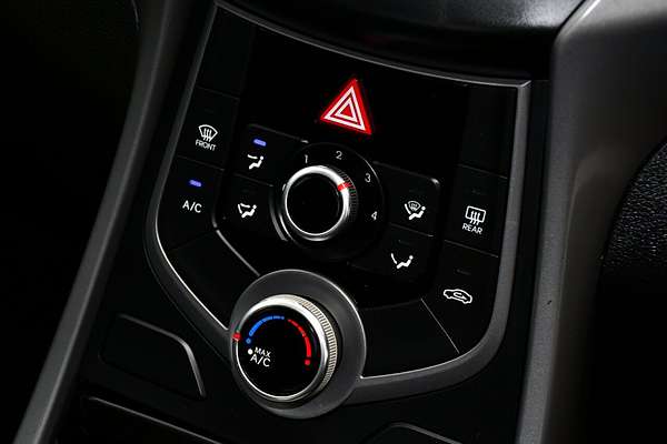 2014 Hyundai Elantra Trophy MD3