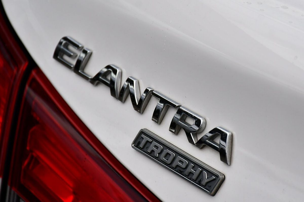 2014 Hyundai Elantra Trophy MD3