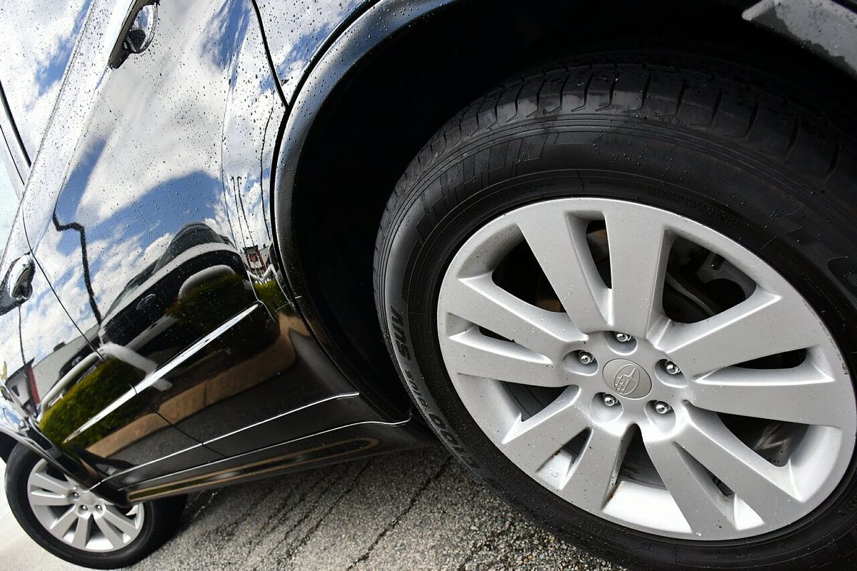 2013 Subaru Tribeca R Premium Pack B9