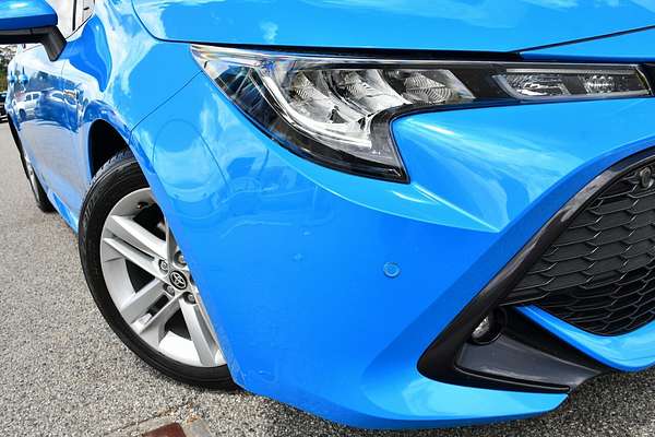 2020 Toyota Corolla SX Hybrid ZWE211R