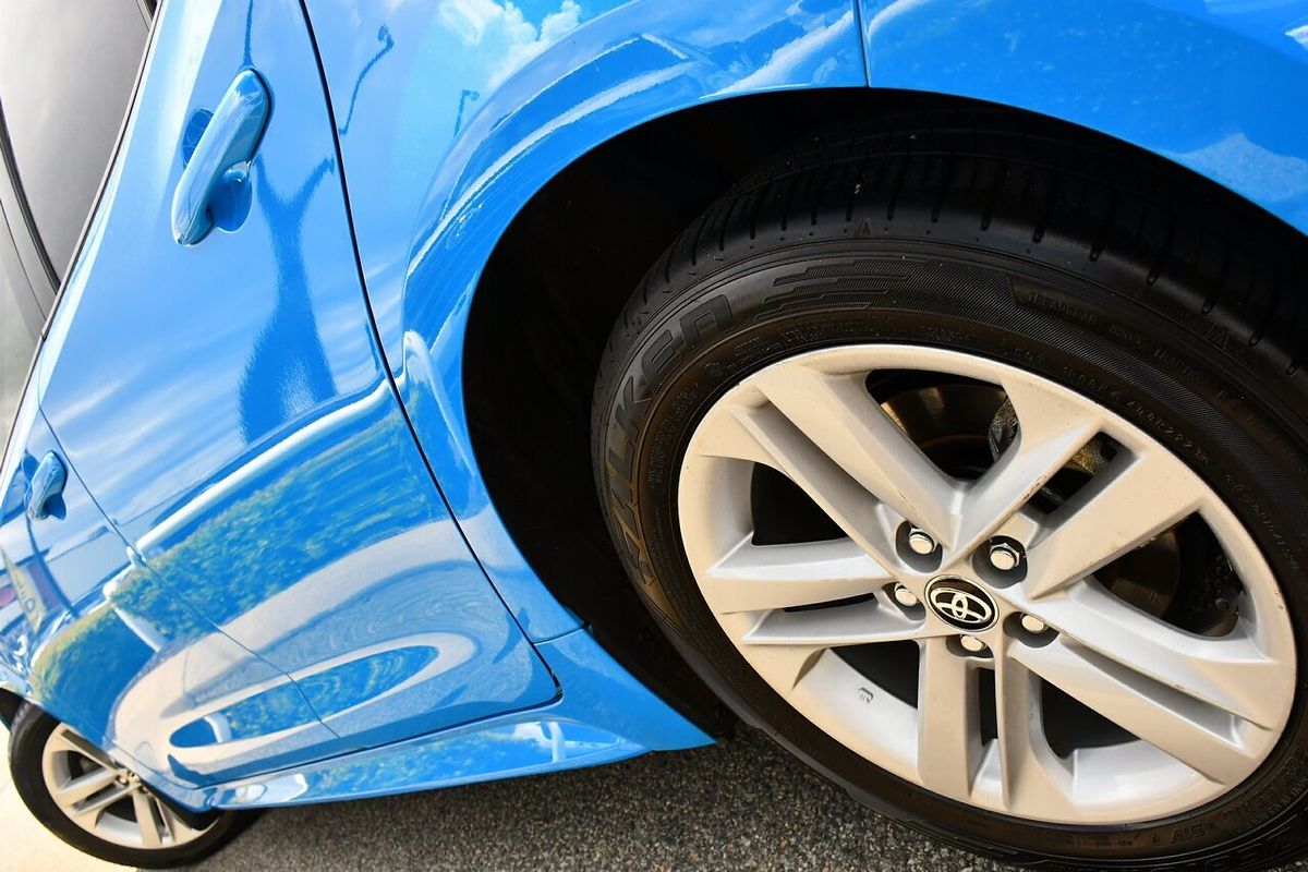 2020 Toyota Corolla SX Hybrid ZWE211R