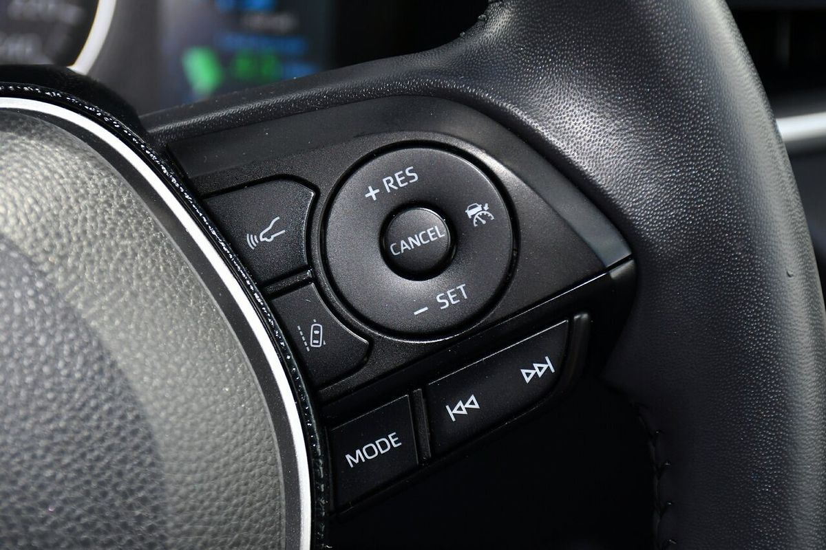 2020 Toyota Corolla SX Hybrid ZWE211R