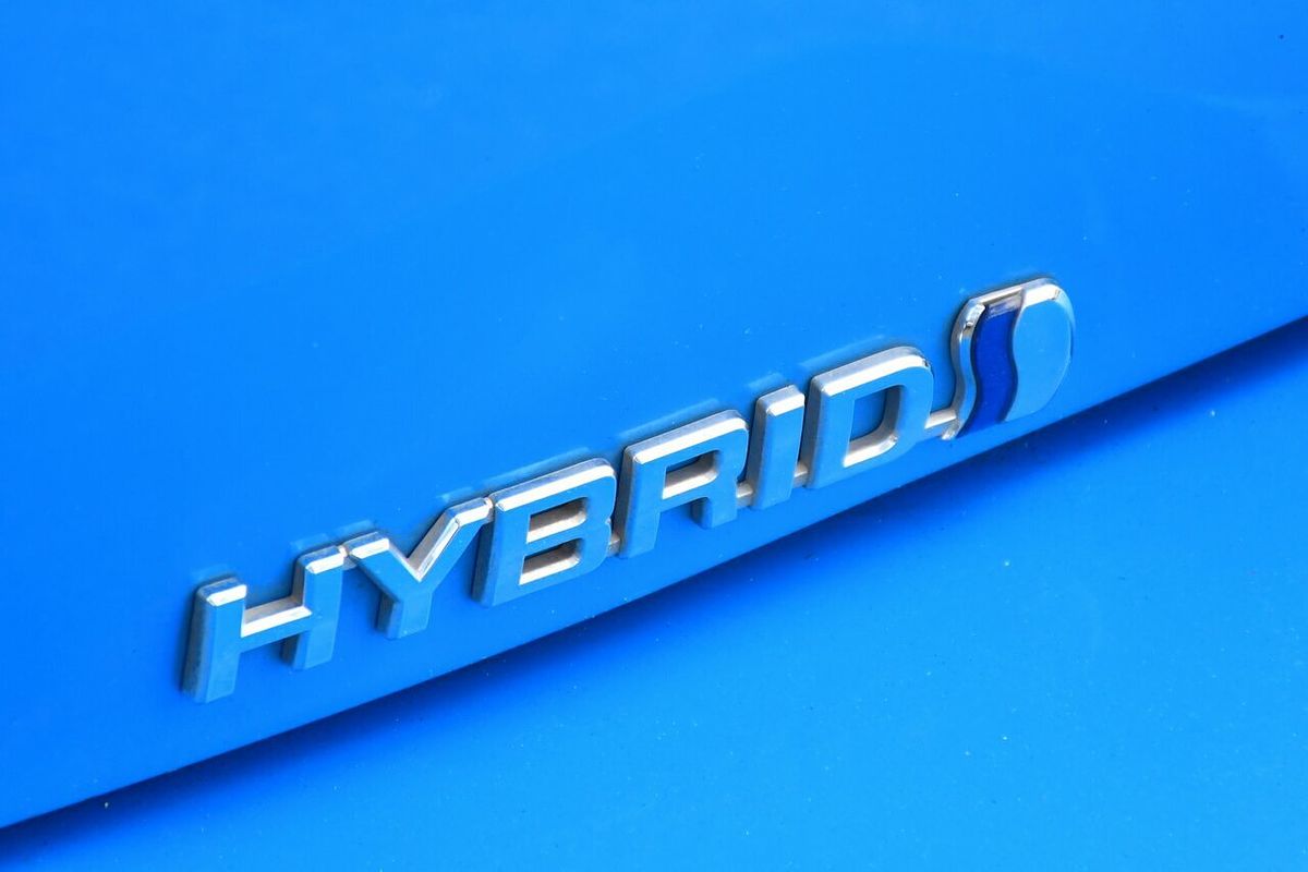 2020 Toyota Corolla SX Hybrid ZWE211R