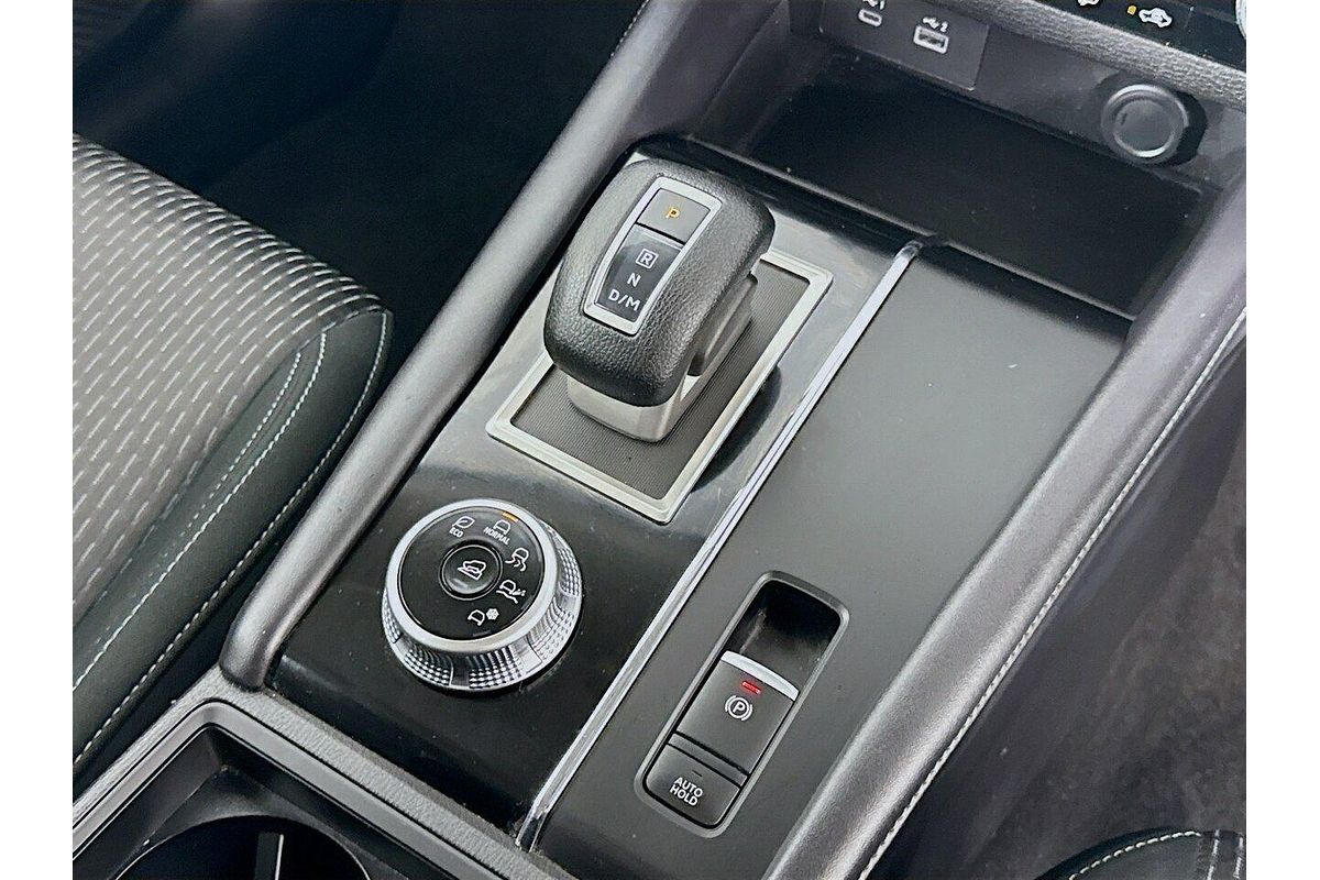 2024 Mitsubishi Outlander ES ZM