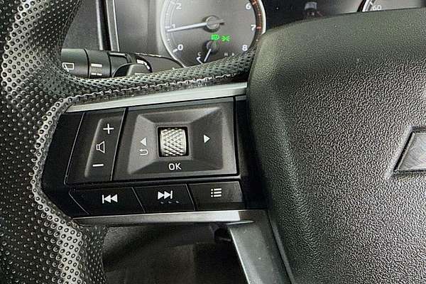 2024 Mitsubishi Outlander ES ZM