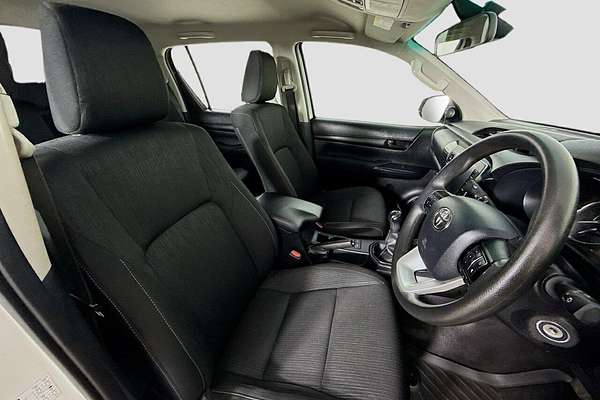 2023 Toyota Hilux SR GUN126R 4X4