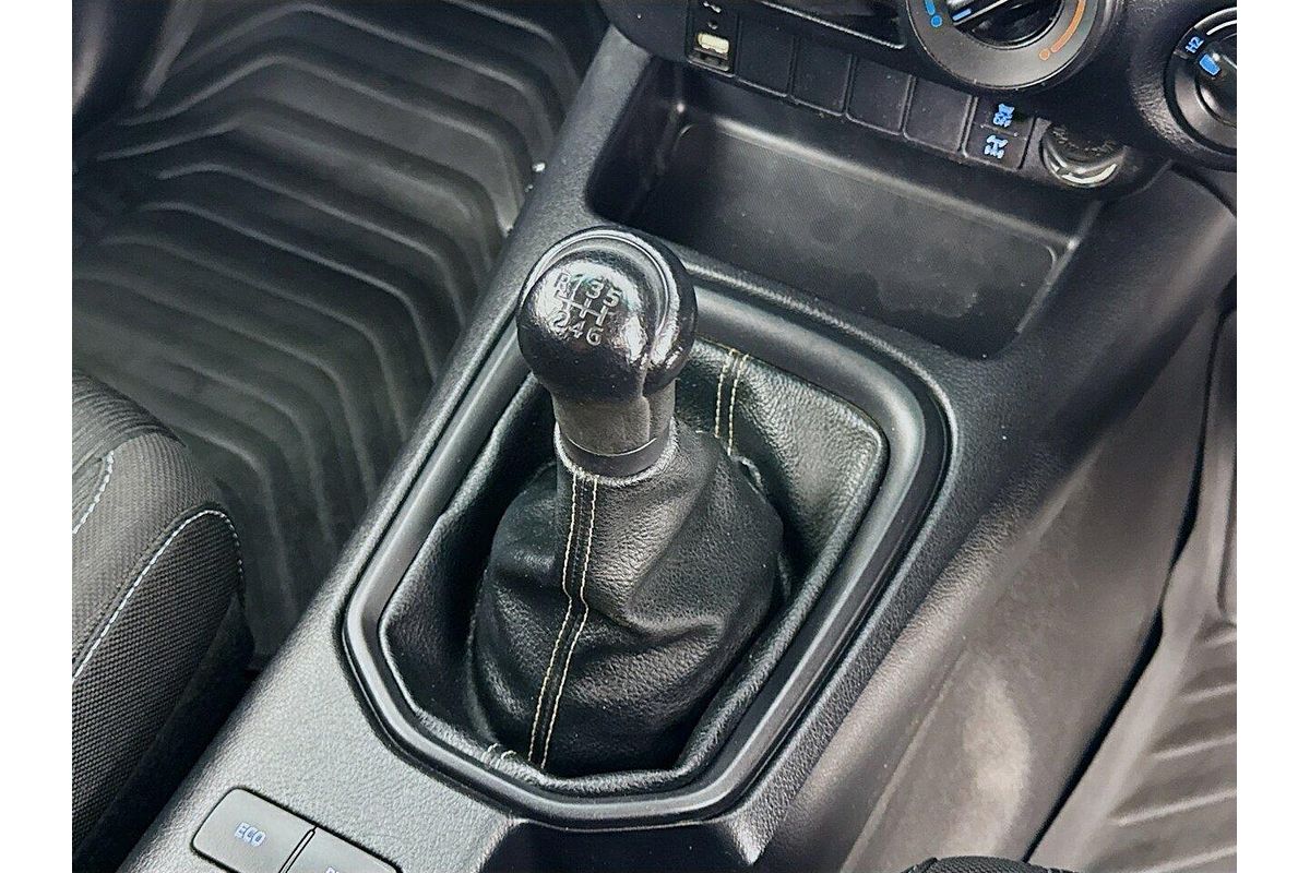 2023 Toyota Hilux SR GUN126R 4X4