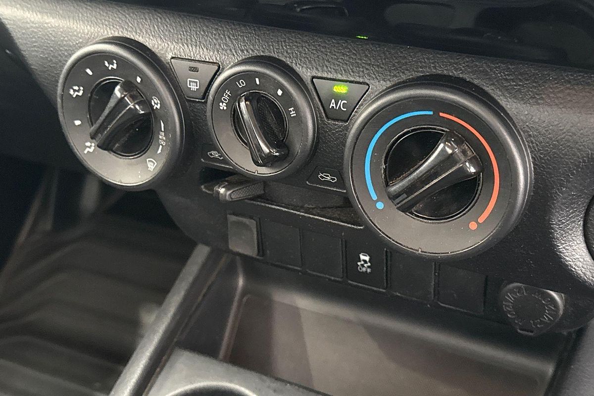 2018 Toyota Hilux Workmate TGN121R Rear Wheel Drive