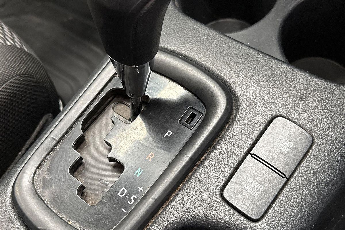 2018 Toyota Hilux Workmate TGN121R Rear Wheel Drive