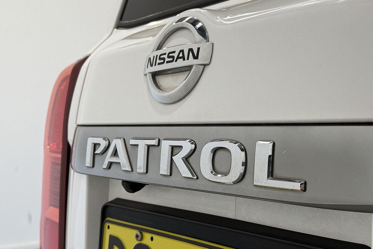 2016 Nissan Patrol ST Y61