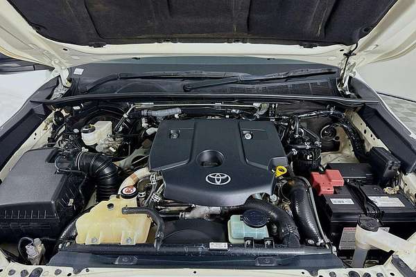 2023 Toyota Hilux SR GUN126R 4X4