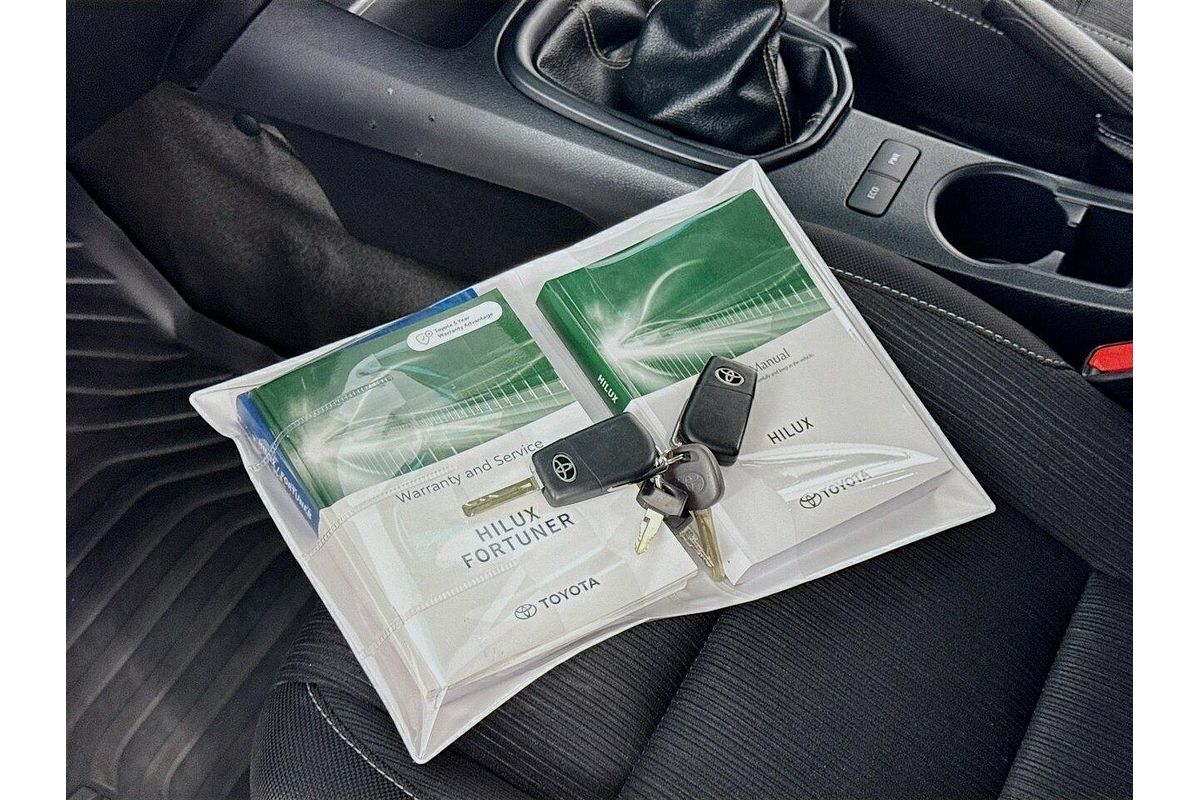 2023 Toyota Hilux SR GUN126R 4X4