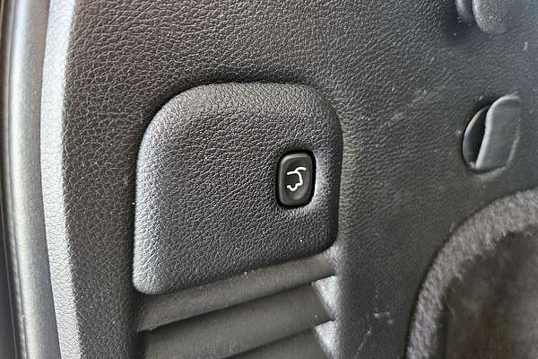 2016 Jeep Grand Cherokee 75th Anniversary WK