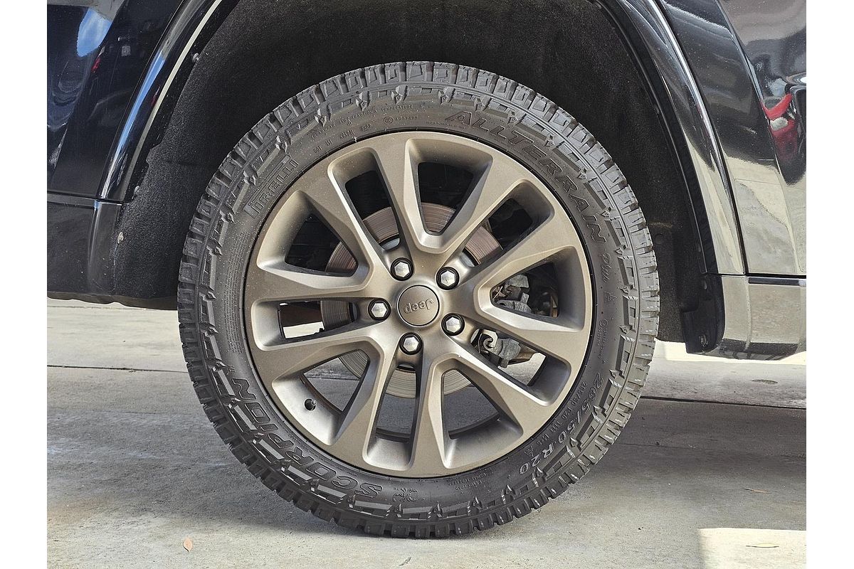 2016 Jeep Grand Cherokee 75th Anniversary WK