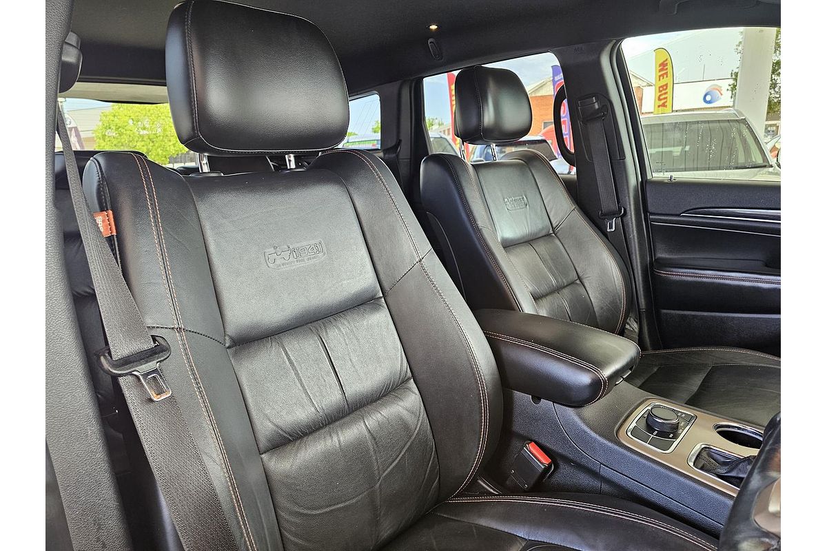 2016 Jeep Grand Cherokee 75th Anniversary WK