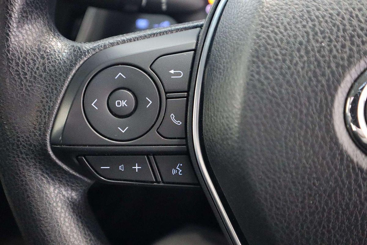 2018 Toyota Camry Ascent ASV70R