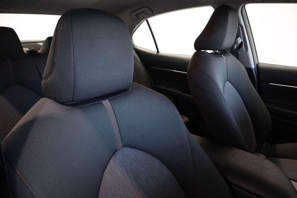 2018 Toyota Camry Ascent ASV70R