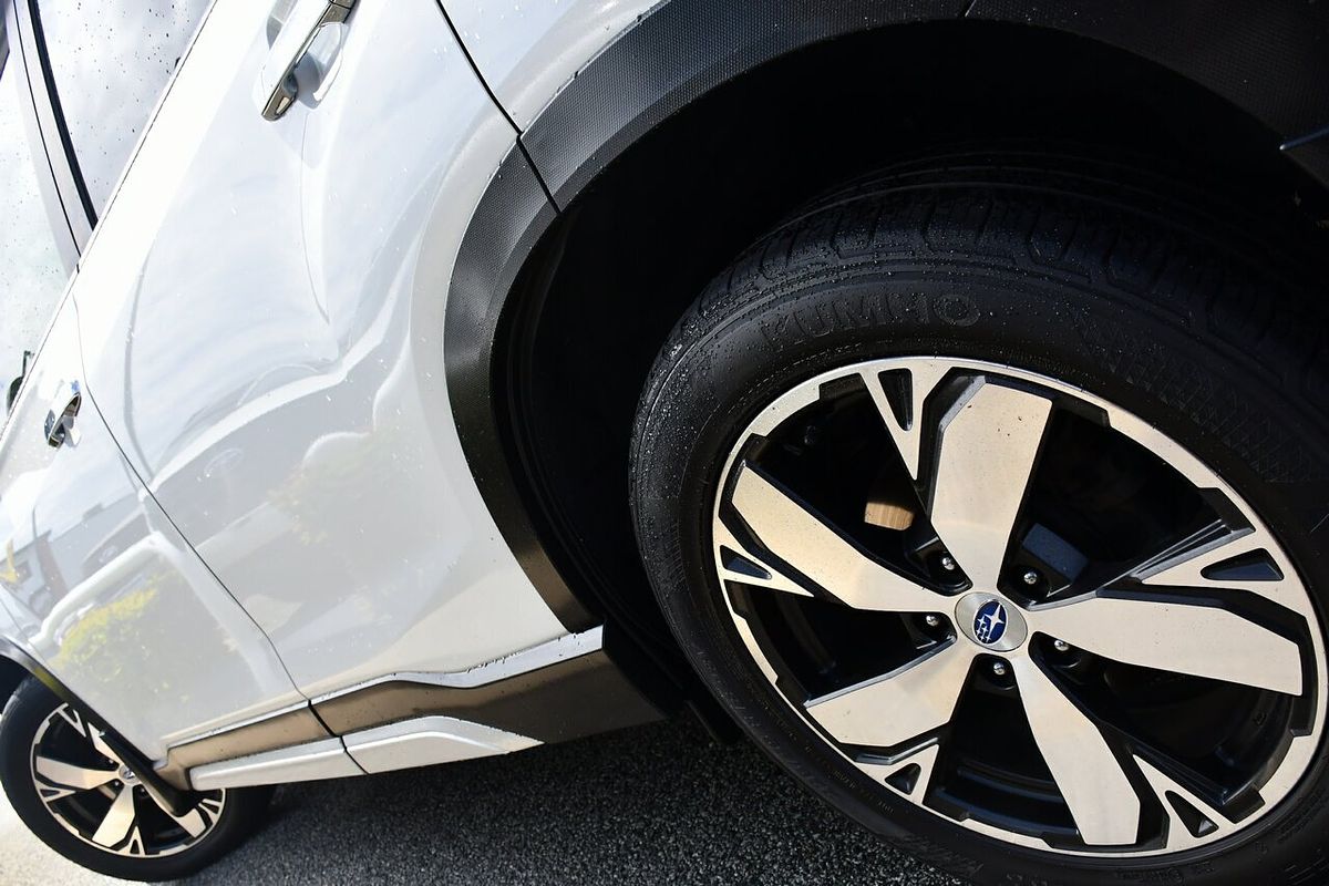 2020 Subaru Forester Hybrid S S5