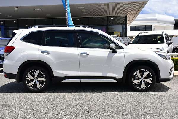 2020 Subaru Forester Hybrid S S5