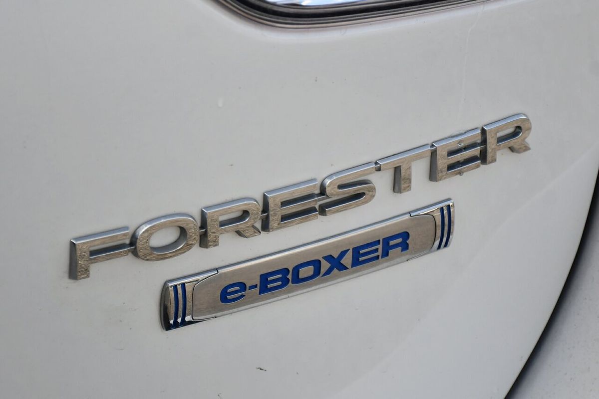 2020 Subaru Forester Hybrid S S5