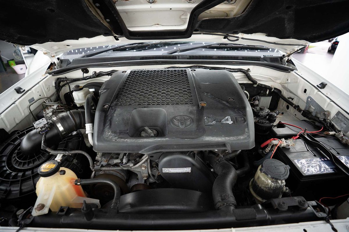 2013 Toyota Hilux SR5 KUN26R 4X4