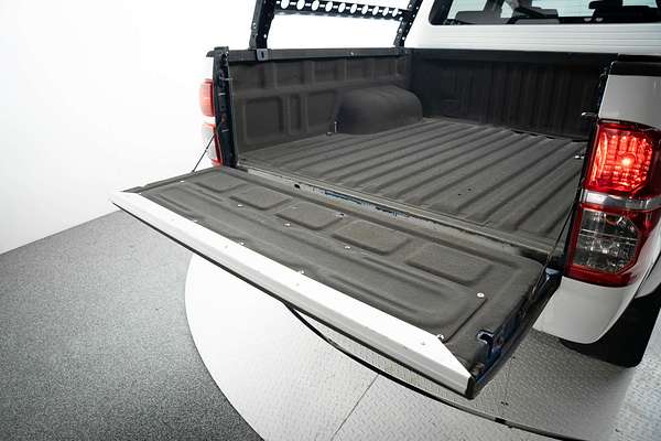 2013 Toyota Hilux SR5 KUN26R 4X4