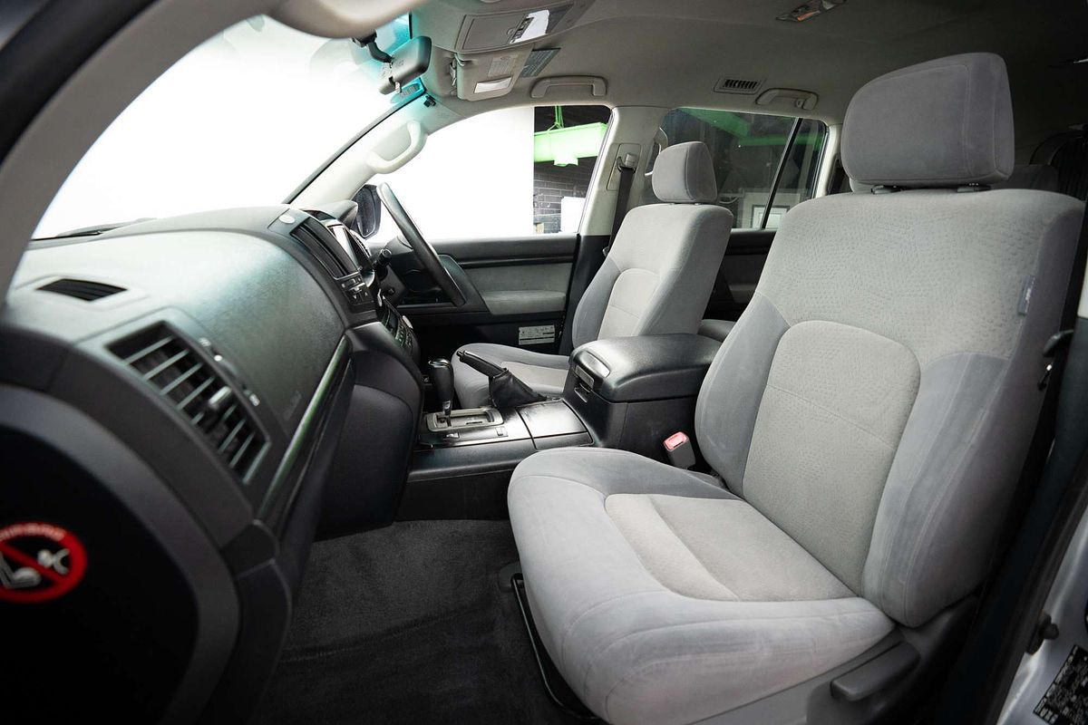 2008 Toyota Landcruiser GXL VDJ200R