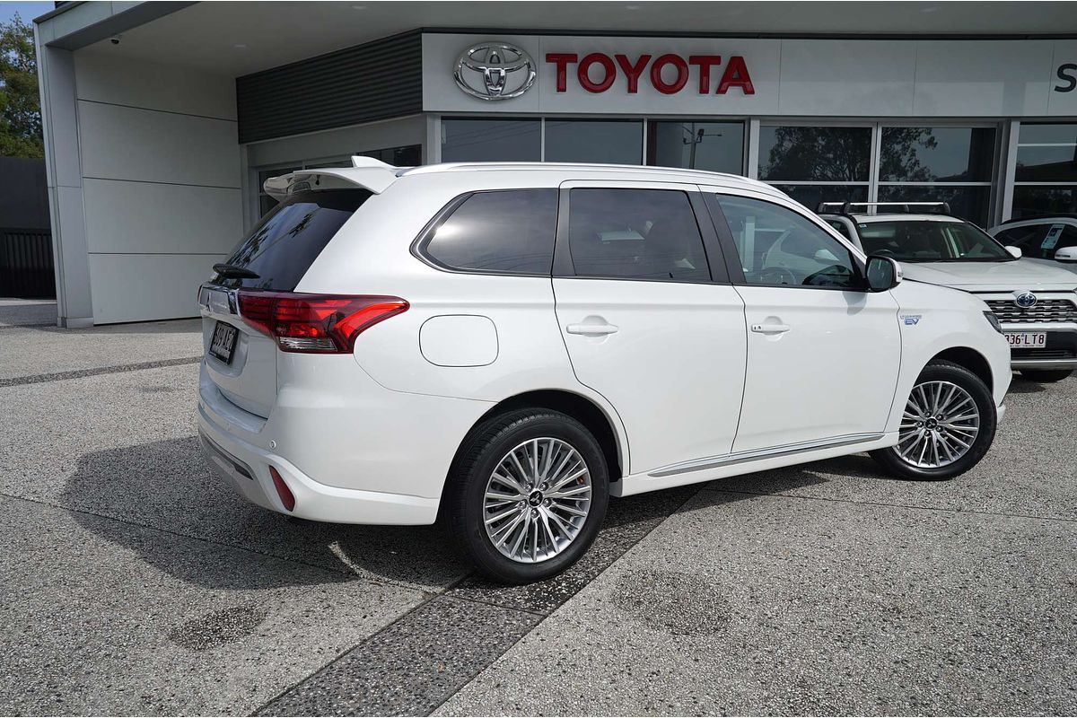 2020 Mitsubishi Outlander PHEV ES ADAS ZL