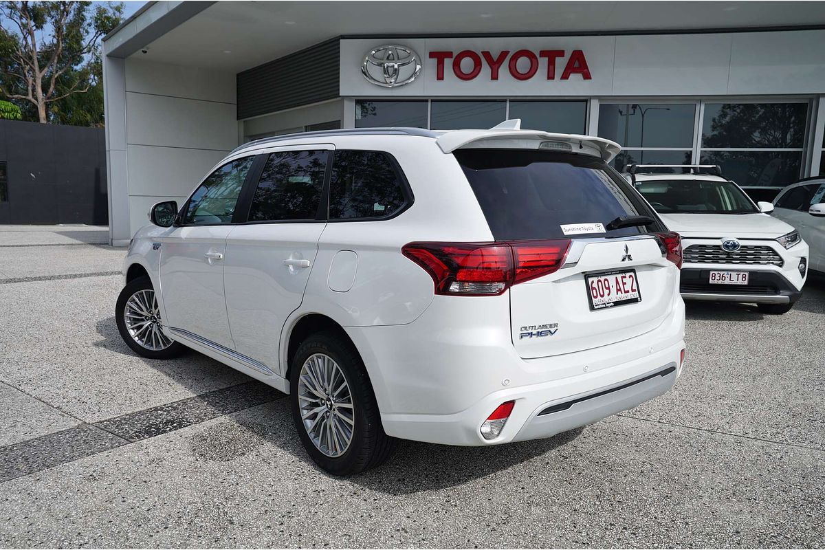 2020 Mitsubishi Outlander PHEV ES ADAS ZL