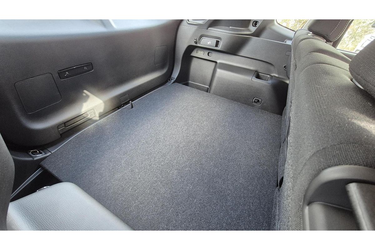 2025 Mitsubishi Outlander ES ZM