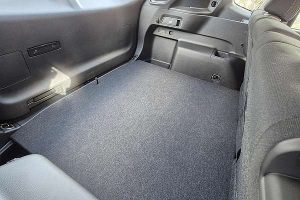 2025 Mitsubishi Outlander ES ZM