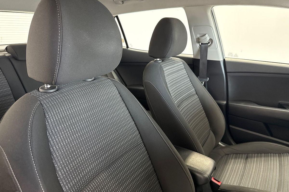 2022 Kia Stonic Sport YB