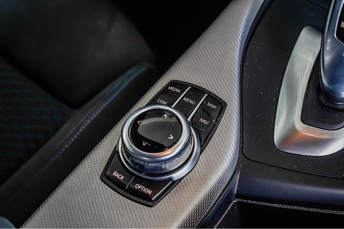 2017 BMW 1 Series 118i Sport Line F20 LCI-2