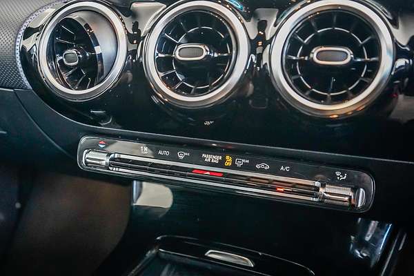 2018 Mercedes-Benz A-Class A200 W177