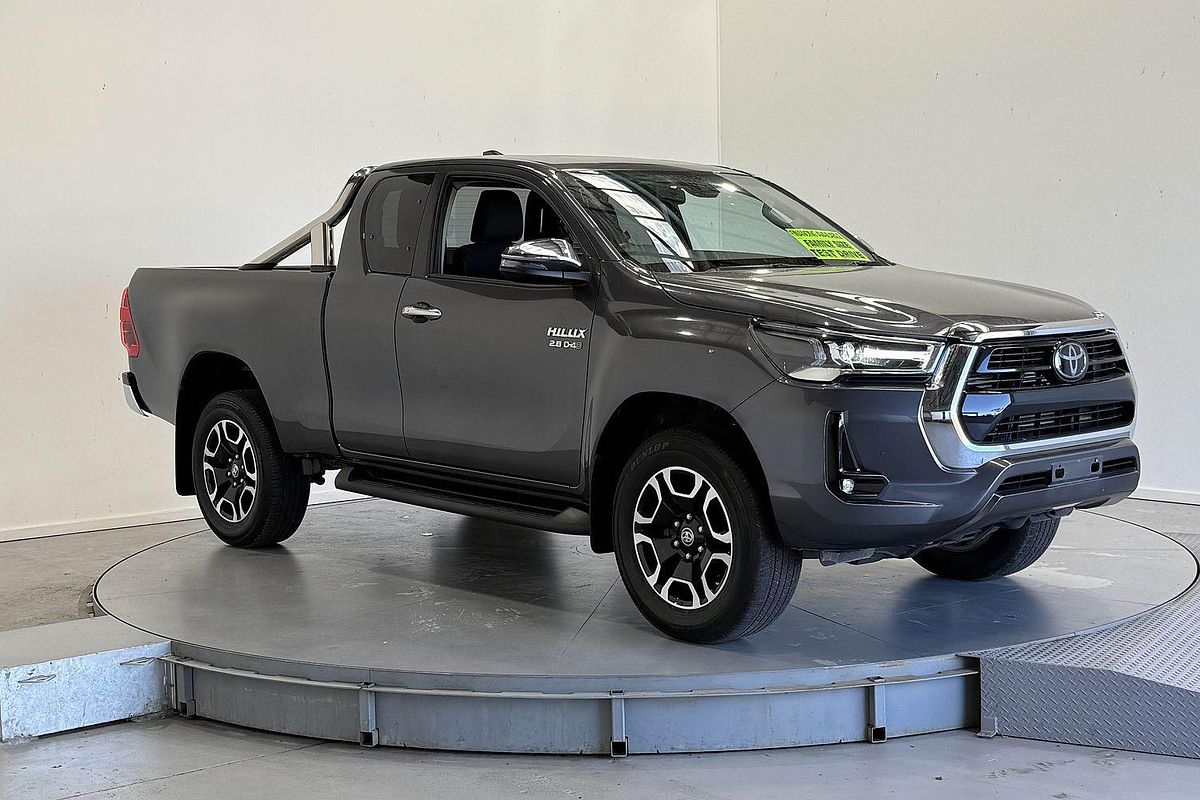 2023 Toyota Hilux SR5 GUN126R 4X4