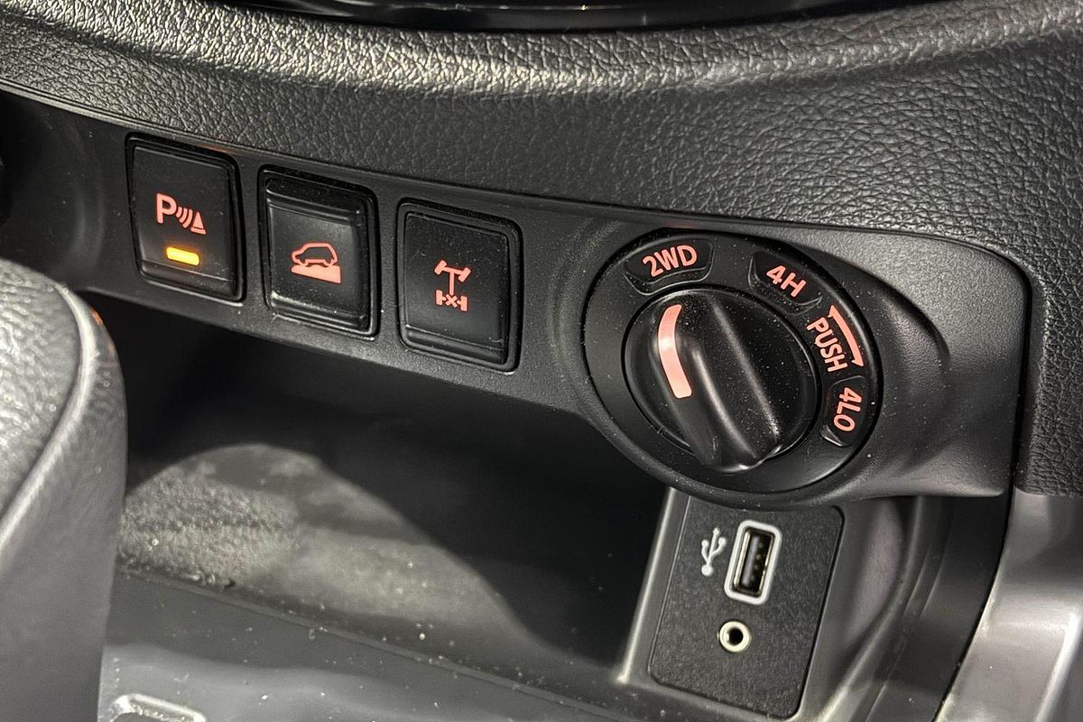 2023 Nissan Navara ST D23 4X4