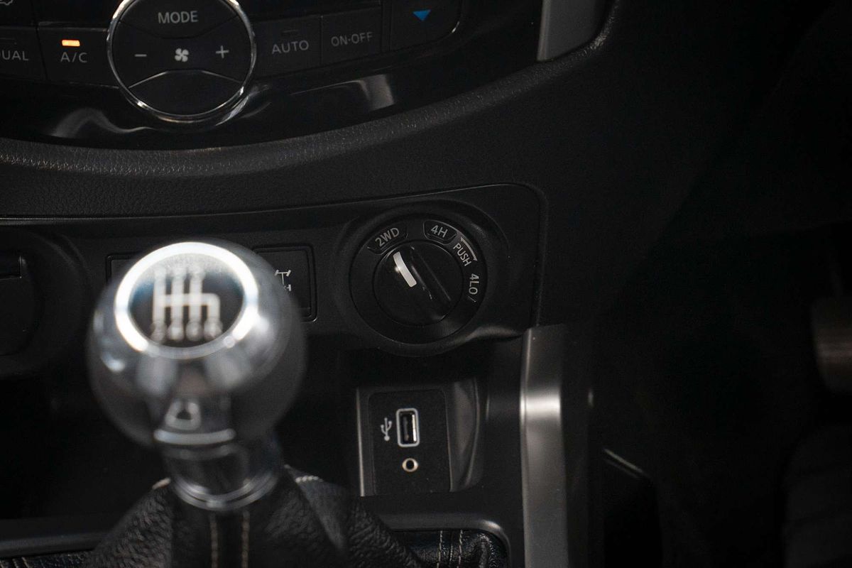 2019 Nissan Navara ST-X D23 Series 4 4X4