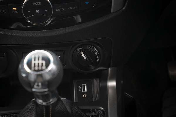 2019 Nissan Navara ST-X D23 Series 4 4X4