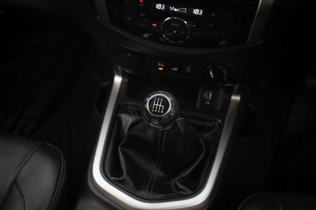 2019 Nissan Navara ST-X D23 Series 4 4X4