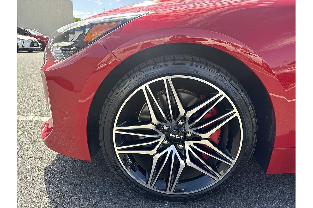 2022 Kia Stinger GT1