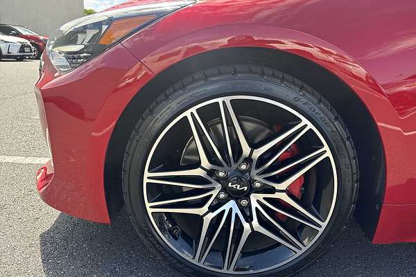 2022 Kia Stinger GT1