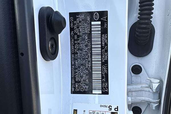 2024 Lexus UX F SPORT Design