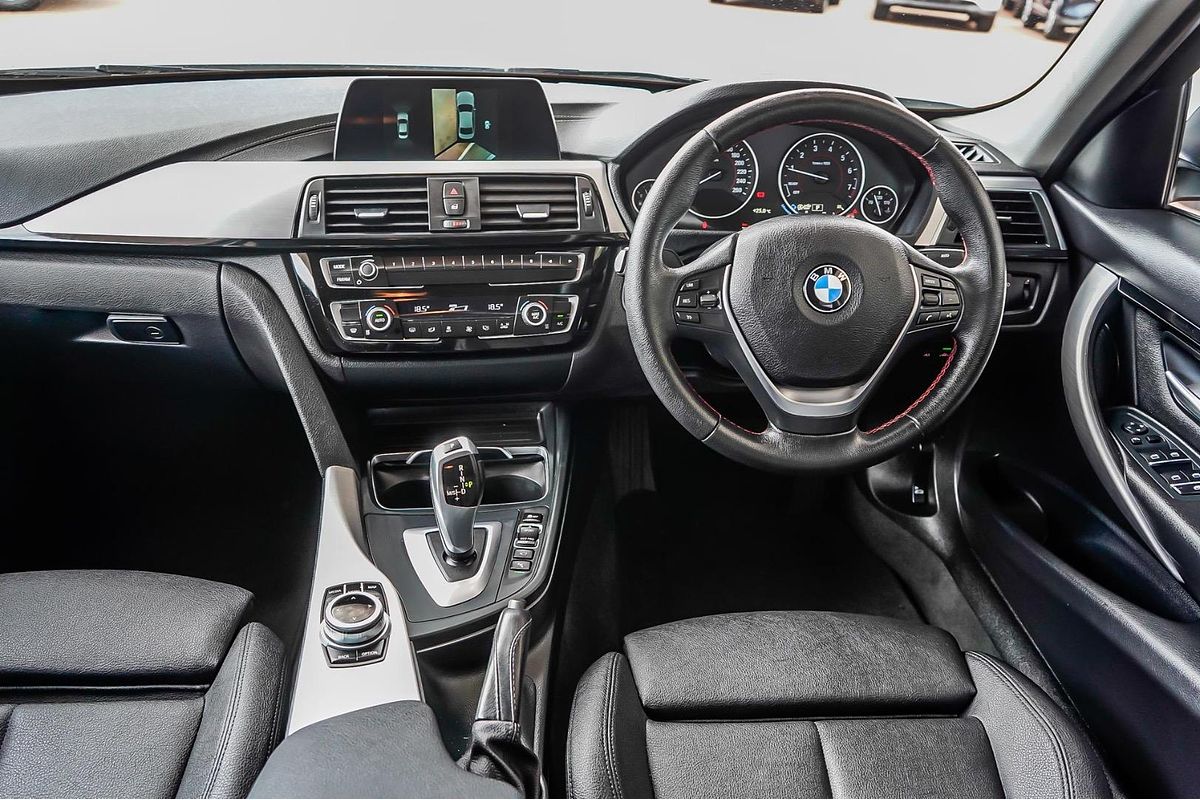 2018 BMW 3 Series 318i Sport Line F30 LCI