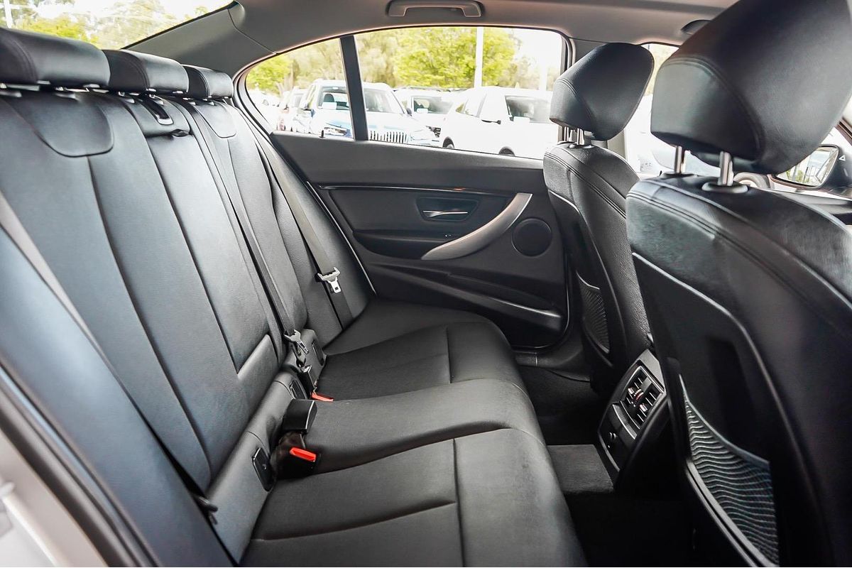 2018 BMW 3 Series 318i Sport Line F30 LCI