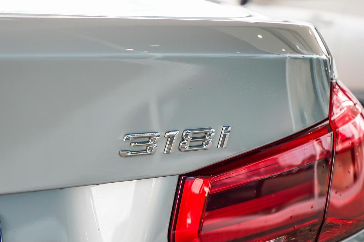 2018 BMW 3 Series 318i Sport Line F30 LCI