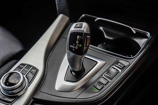 2018 BMW 3 Series 318i Sport Line F30 LCI