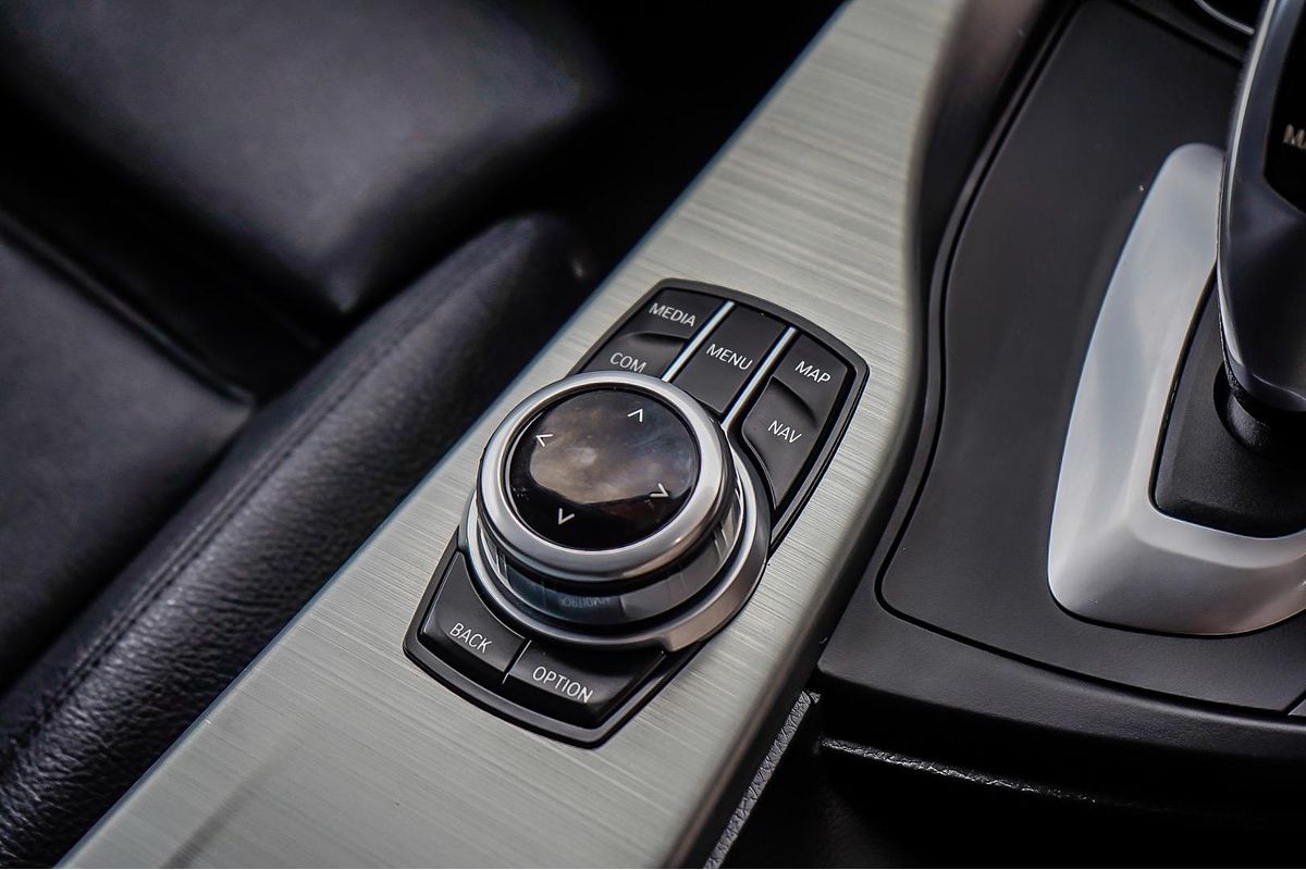 2018 BMW 3 Series 318i Sport Line F30 LCI